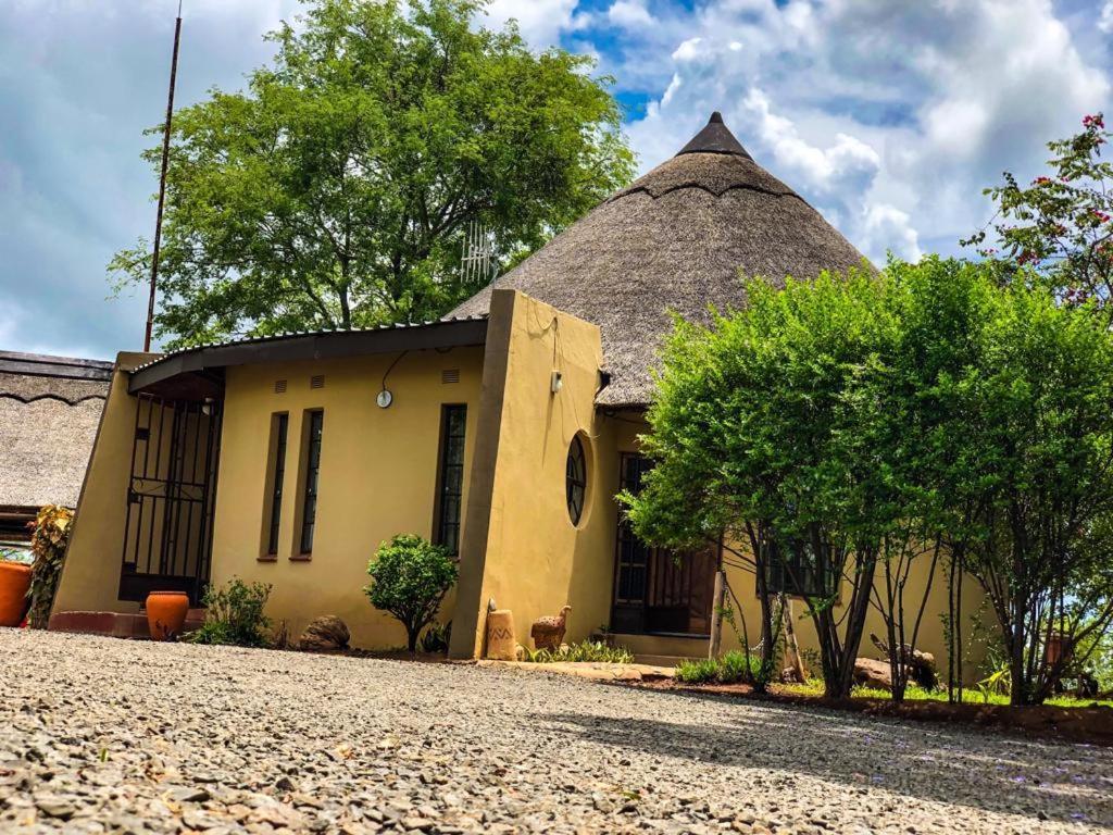 Lesoma Valley Lodge 卡萨内 外观 照片